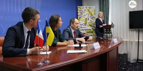 Вбудована мініатюра для Про підписану угоду між Францією та Україною щодо вирішення проблемних питань водозабезпечення м. Маріуполь
